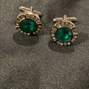 Men cuff links